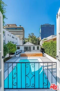 Courtyard at west hollywood Detox